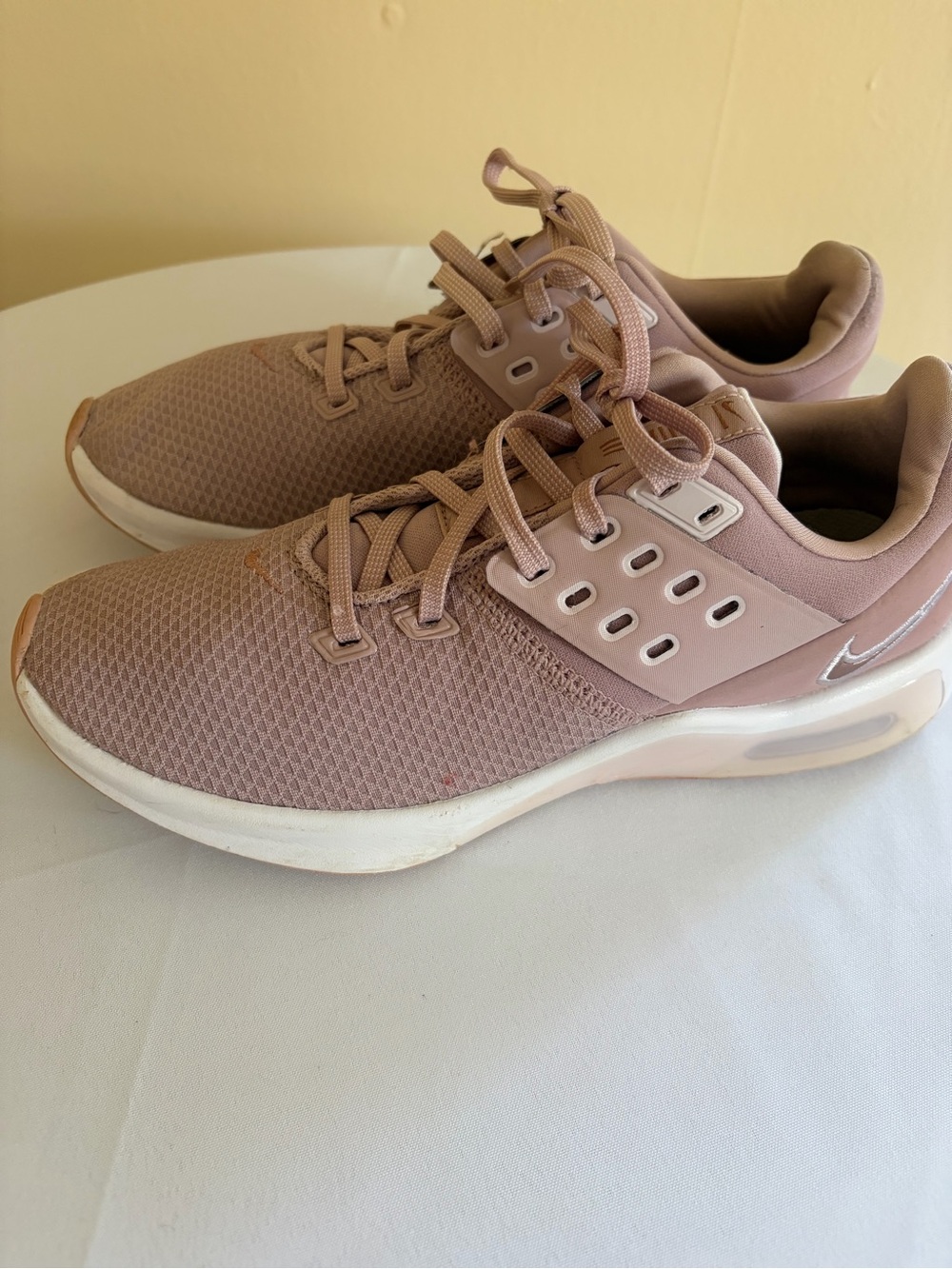 Nike Women’s Running Shoes in Dusty Pink